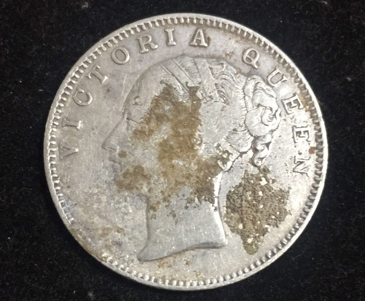 One Rupees Coin 1840 Victoria East India Company (Continuous Type) Silver #L-193