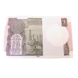 Alternative view of Re 1 India Banknote Serial Packet 2016 Issue Ratan Watal Small Font UNC