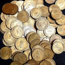 Twenty Paise Food For All Sun in Lotus 1970 Calcutta Mint 10 Pcs Given Scare Coin