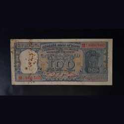 Rs 100 diamond issue very rare note signature L.K. Jha condition as image. Crispy condition Same an