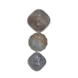 Alternative view of Bull Coin Set Rare Year 1954 Year 2 Pcs one Anna Two Anna 1950 Half Anna Aunc Condition 02