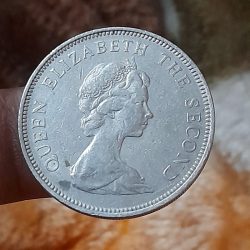 Alternative view of Queen Elizabeth Ten New Pence 1968 Jersey