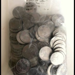 Re 1 RBI 100 Coin Seal Pouch Republic India Definitive Lotus Issue 2016 Kolkata Mint Rare