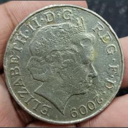 Alternative view of England 🇬🇧 5 Pound 2002 (the Accession of Henry VIII 1509) big size Coin " Weight 28:28 Gram. Diameter 38.61 # sku 31