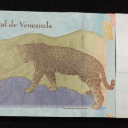 Alternative view of Venezuela 20 Bolivers (100 Note) UNC Serial Packet