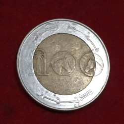 Alternative view of Algeria 100 Dinars (2018) Bimetallic Rare Coin #L-361