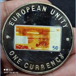 Zambia 1000 Kwacha 50€ Note; face design" Silver Plated Commemorative isshu" Gem unc,Weight 28.65 gram. Diameter 38 mm Beautiful coin # sku 1