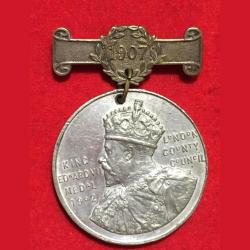Antique 1906-1907 London Country Council Medal Badge Pin King Edward Vll Medal Lion