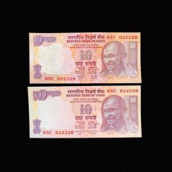 10 Rupee Note India Banknote Twin Pair UNC Same Serial No 05C 022220