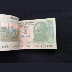 Rs.5 GEM UNC 99 Notes Fancy DOUBLING Number Bundle without 420444 🌟 With 420420 🌟 Sign: D.Subbarao Inset: L Prefix: 39A Year: 2009