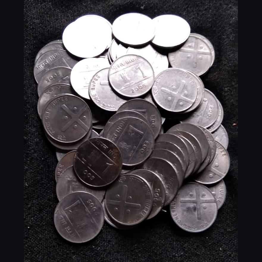 One Rs Scare Coin Noida Mint 2005 Year Cross Coins 10 Pcs Given Good Condition
