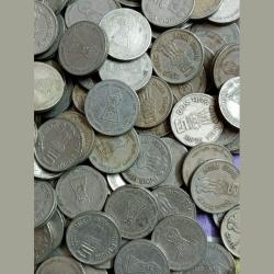 Alternative view of Bhagwan Mahavir 2600 Janam kalyanak 2001 rare 5 rupees Commemorative coin (10 PCs Lott)