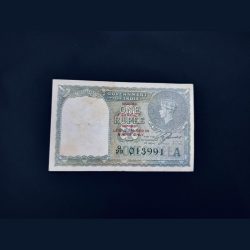 One Rupee Note BURMA ISSUE George VI Emperor very Good Condition serial No Q/29 013991
