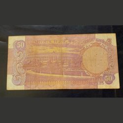 Alternative view of Note 50 rupees without flag signature IG Patel very good condition as image purple colour very beaut