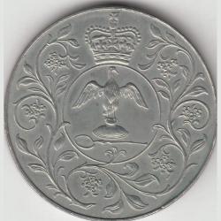 Alternative view of United Kingdom 25 New Pence 1977 Silver Jubilee Copper Nickel 38 mm UNC Coin