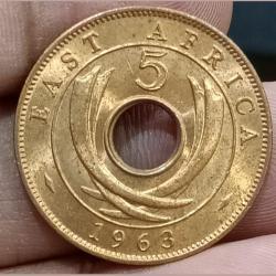 Alternative view of East Africa 1963 queen elizabeth 5 Cent 💎 Gem unc Red Coins Gem