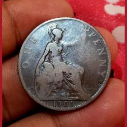 Alternative view of GREAT BRITAIN Queen Victoria ONE PENNY Year 1901 Last Date Weight 9.4 Grams Big Size Diameter 31 mm **RARE Coinage** Collectable Grade.