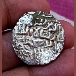 BENGAL SULTANATE Silver Tanka. Weight 10.6 Grams Name of RUKN AL DIN BARBAK Dated 874 or 864-879 AD **VERY RARE** Collectable Grade.
