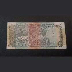 Alternative view of 100 Rupees Old AGRICULTURAL Issue Signature S VENKATRAMAN with Serial Number Shifted Error Rare Used Condition.