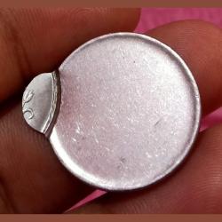 2 Rupees Fss Previous Floral Issue Massive OFF CENTER Error **SCARE** UNC Grade.