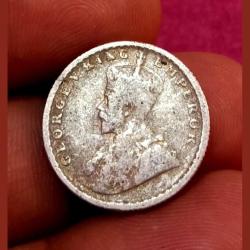 Alternative view of British India Silver 1/4 Rupee Year 1919 King GEORGE-V in Collectable Grade.