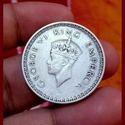 Alternative view of British India Silver Rupee KEY DATE Year 1943 King GEORGE-VI **RARE** Collectable Grade.