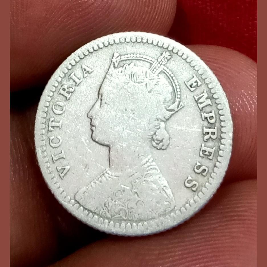 British India Silver 1/4 Rupee Year 1886 VICTORIA EMPRESS **VERY SCARE** Collectable Grade. - Image 2