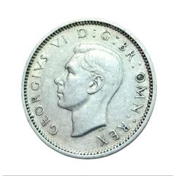 Alternative view of UNITED KINGDOM Silver SIX PENCE Year 1945 King GEORGE-VI in Collectable Grade.