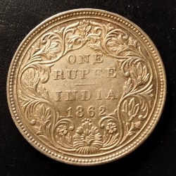 Alternative view of Queen Victoria dot variety coin 4 dots. 1862+4=1866year. Very beautiful condition as image same /sim