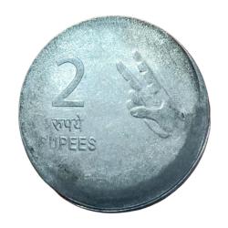 2 Rupees Fss MUDRA Series Year 2010 Vertical OFF CENTER Error in Collectable Grade.