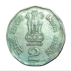 Alternative view of 2 Rupees Cu/Ni Year 2004 CALCUTTA Mint with "Satyameva Jayate" Impression GHOSTING Error **RARE** Collectable Grade.