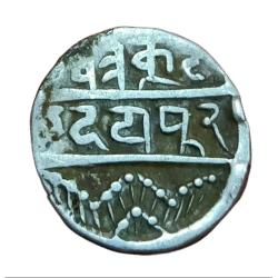 Alternative view of UDAIPUR CHITRKUT State Silver 1/2 Rupee DOSTI LONDON Crude HAND STRUCK Coin **SCARE** Collectable.