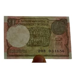 One Rupee Year 2015 INVERTED WATERMARK SHIFTING COMPLETELY MISSING Error **RARE** UNC Grade.