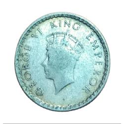 Alternative view of British India “FULL SILVER” 1/4 Rupee Year 1940 MATURE HEAD King GEORGE-VI **RARE** High Grade.