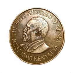 Alternative view of KENYA Brass 10 CENTS Year 1971 "Big Size" MZEE JOMO KENYATTA Portrait High Collectable Grade.