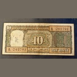 Reserve Bank of India 10 rs note Governor L k Jha Same and similar note are available