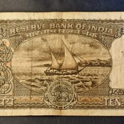 Alternative view of Reserve Bank of India 10 rs note Governor L k Jha Same and similar note are available