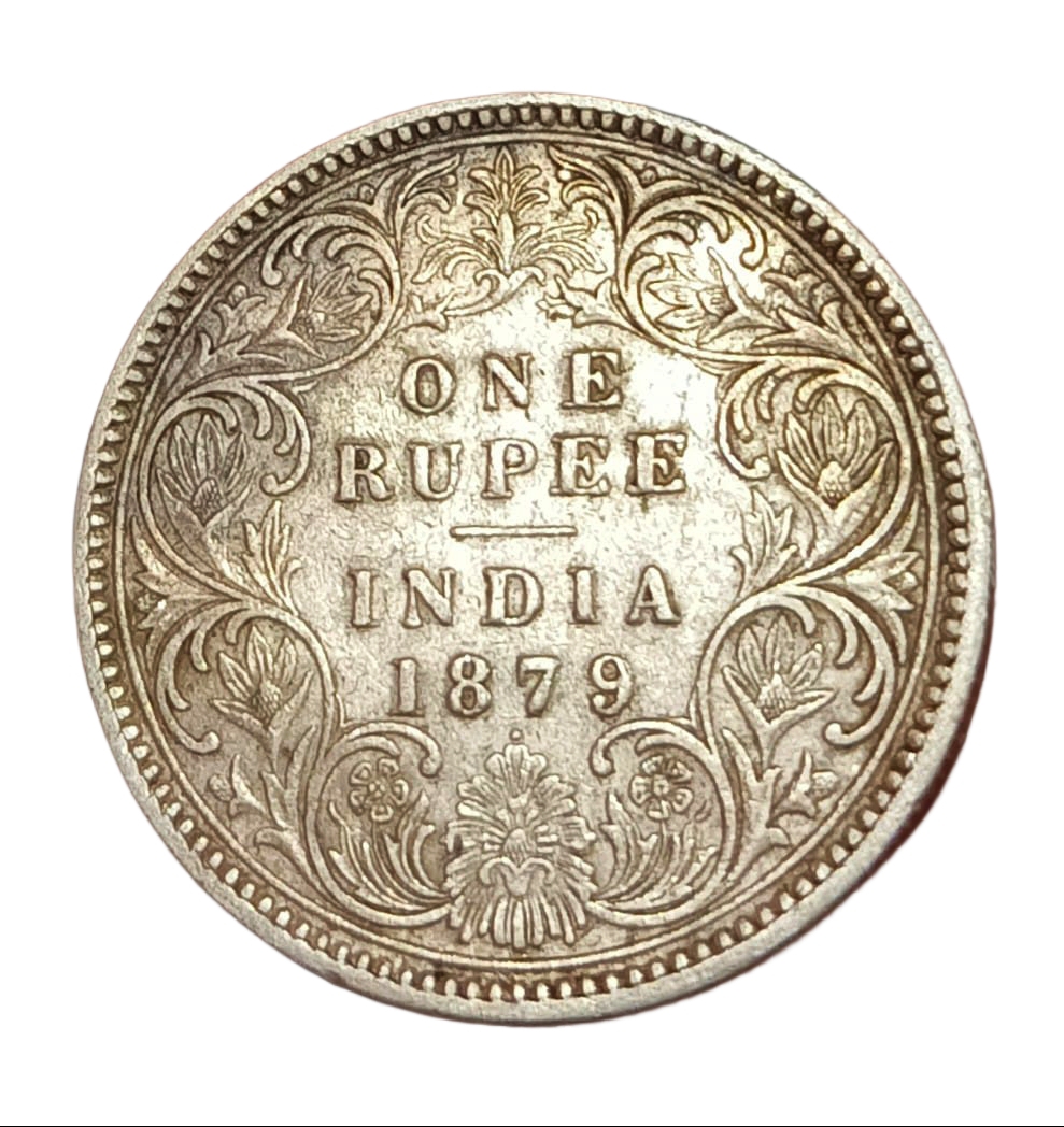 British India Silver Rupee Year 1879 VICTORIA EMPRESS with Dot **RARE** High Grade.