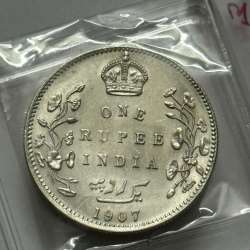 Alternative view of Edward One Rupee 1907 Silver Coin UNC