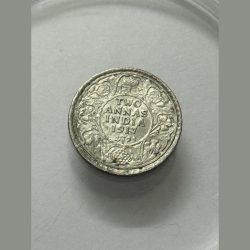 Alternative view of British India George V Two Annas 1917 Silver Coin Rare