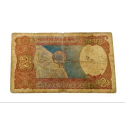 Alternative view of 2 Rupees Old SATELLITE Issue R.N MALHOTRA with LAKH FANCY "11w 900000" Number **RARE** Collectable