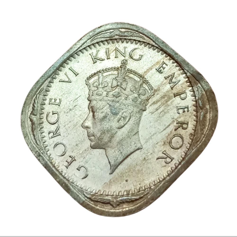 British India TWO ANNA'S Cu/Ni Year 1939 "Calcutta Mint" GEORGE-VI **V. SCARE** UNC Grade. - Image 2