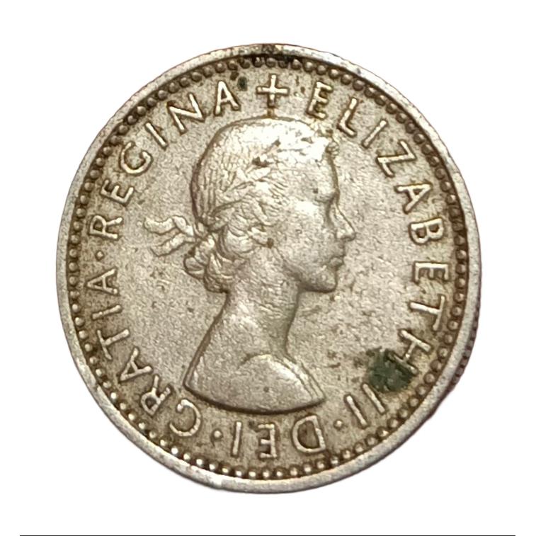 GREAT BRITAIN Cu/Ni SIX FENCE Year 1957 Queen ELIZABETH-II Collectable Grade. - Image 2