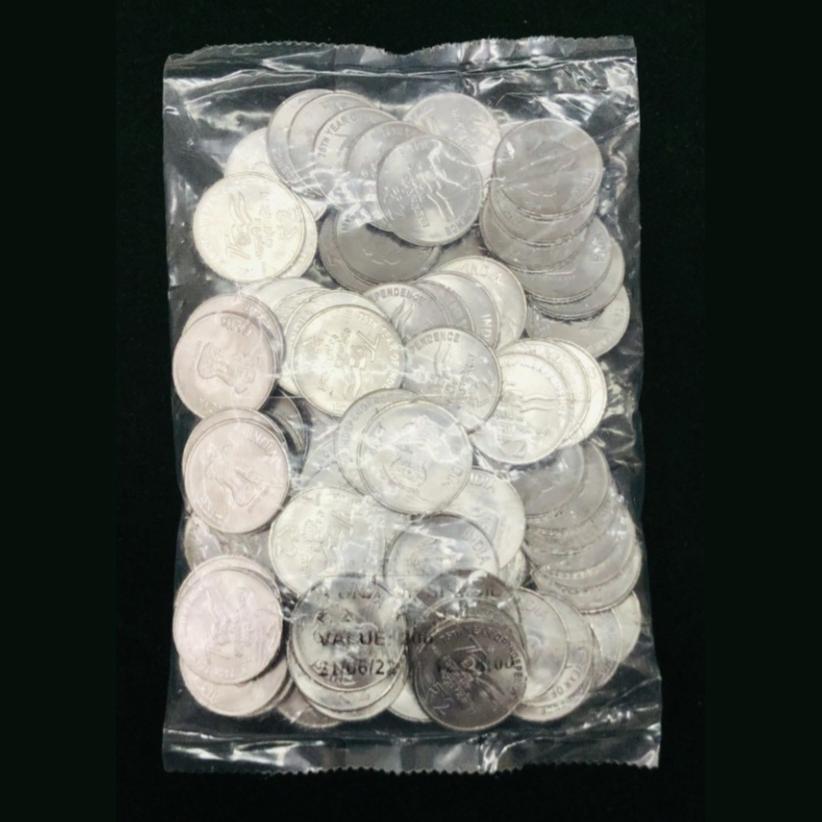 Rare 2 Rupees Akam 75th Year Of Independence 2022 Year Noida Mint Scare Year RBI Sealed Packet - Image 2