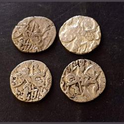 Alternative view of Ohinda Dynasty, Samanta Deva 850- 1000 AD HORSE 🐴 & BULL COIN WEIGHT 3GM each