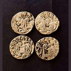 Ohinda Dynasty, Samanta Deva 850- 1000 AD HORSE 🐴 & BULL COIN WEIGHT 3GM each