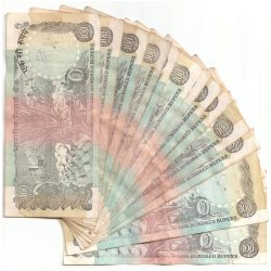 100 Rupee Agriculture Issue Bank Note Signed By S Venketraman RBI Randomly Single Note Given From Set