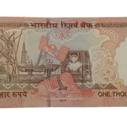 Alternative view of 1000 Rupees Demonetised Issue Year 2015 Signature Raghuram Rajan With Fancy "2CC 700000" Lakha Numbers **rare** Unc Grade.