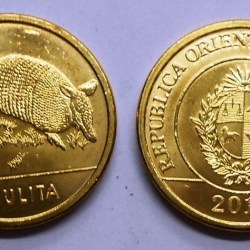 Uruguay, 1 Peso Uruguayo, 2012, Armadillo, KM# 135, AUNC Condition, May have black spots.