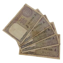 One Rupee Old Issue Year 1957 Signature H.M PATEL Mixed Lot 5 Notes **SCARE** Used Conditions.